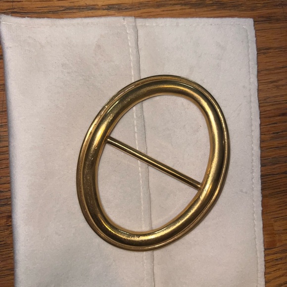 Christian Dior belt buckle or scarf holder - Picture 2 of 2